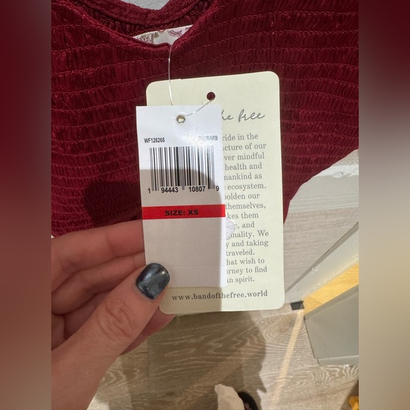 Band of the Free LEA RHUBARB SMOCKED CROP TOP NWT XS - Picture 5 of 7